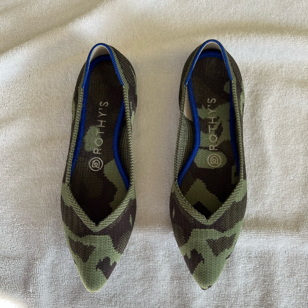 Rothy’s Olive Camo Points, Size 7, VGUC Retired Style